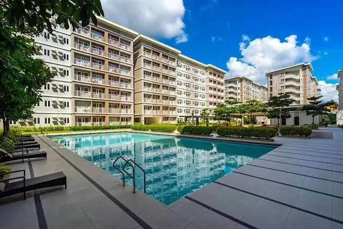 Bed & Breakfast Cozy Haven Staycation At Trees Residences Manila
